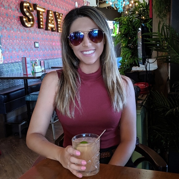 Meet your Posher, Tarah - Picture 2 of 5